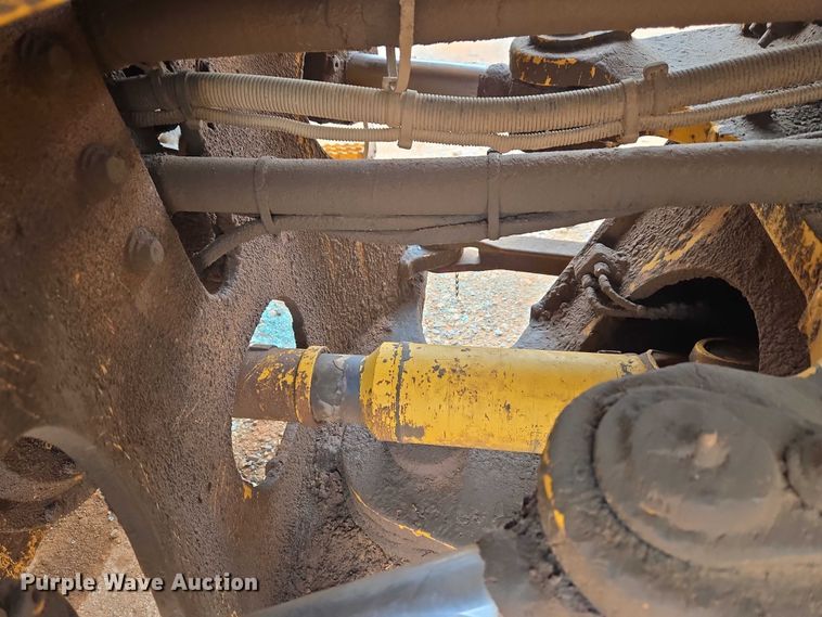 image for item YA2777 Volvo L180E wheel loader