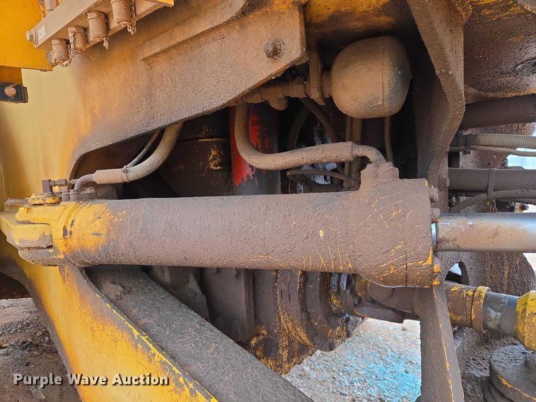image for item YA2777 Volvo L180E wheel loader