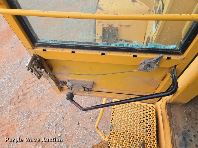image for item YA2777 Volvo L180E wheel loader