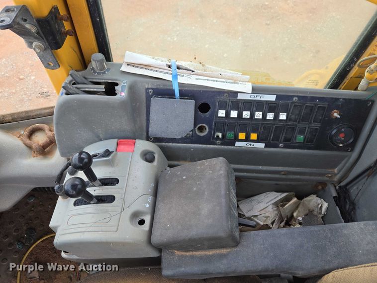image for item YA2777 Volvo L180E wheel loader