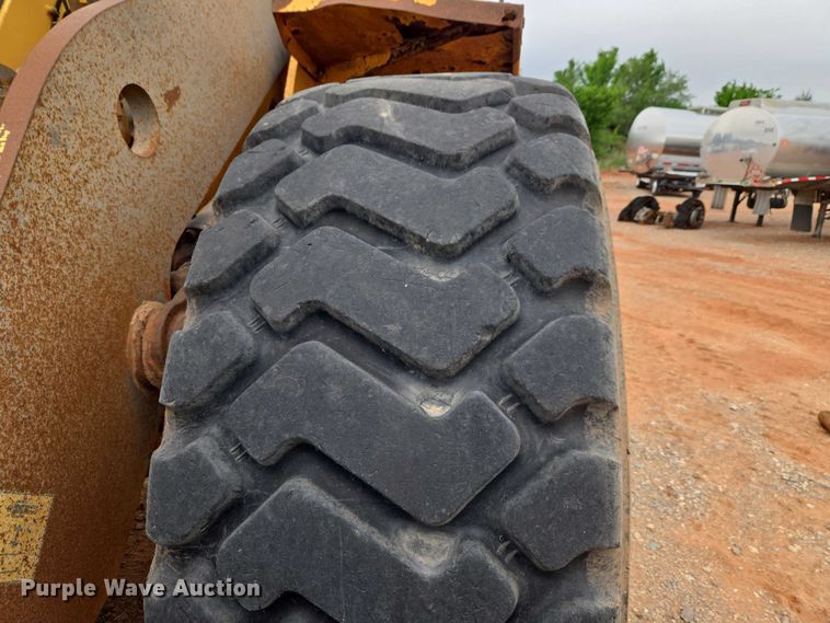 image for item YA2777 Volvo L180E wheel loader