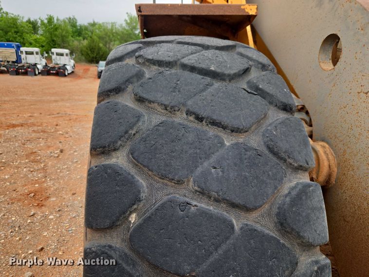 image for item YA2777 Volvo L180E wheel loader