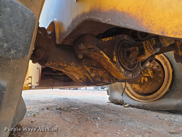 image for item YA2777 Volvo L180E wheel loader