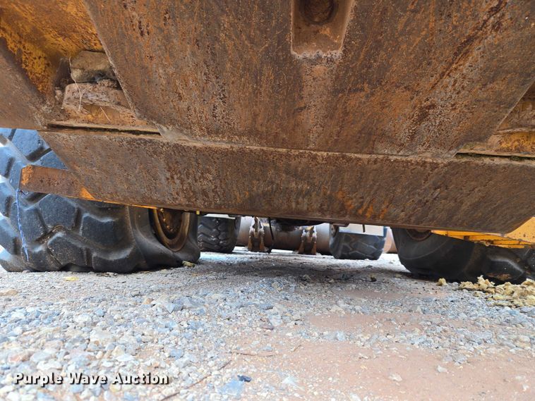 image for item YA2777 Volvo L180E wheel loader