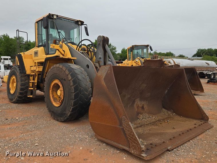 image for item YA2778 2009 Volvo L180F wheel loader