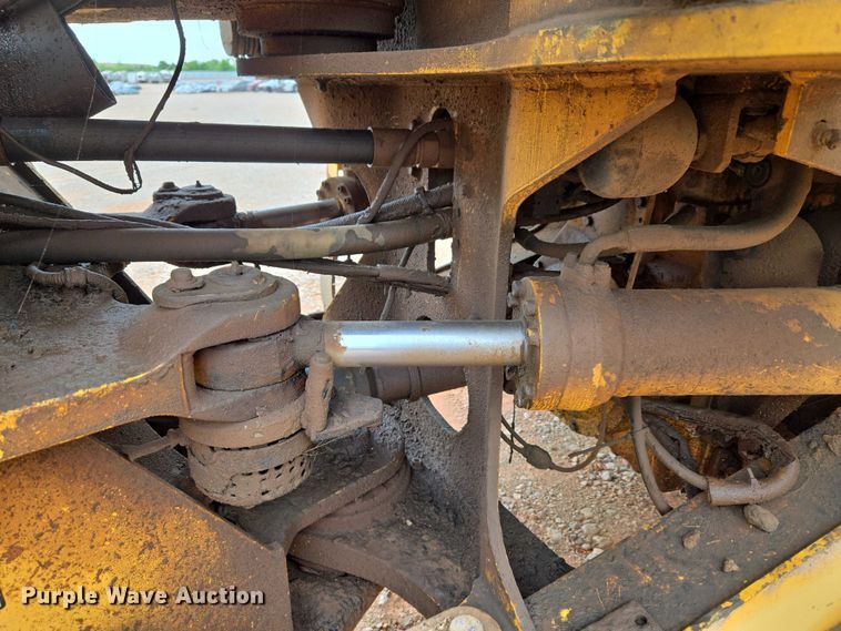image for item YA2778 2009 Volvo L180F wheel loader