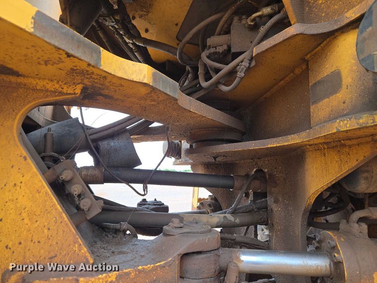 image for item YA2778 2009 Volvo L180F wheel loader