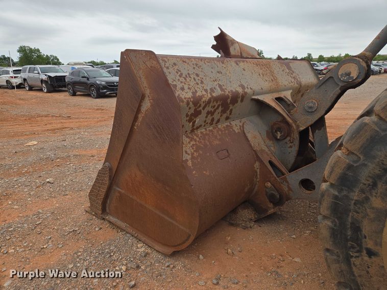image for item YA2778 2009 Volvo L180F wheel loader