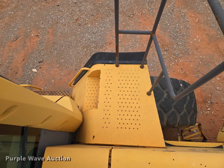 image for item YA2778 2009 Volvo L180F wheel loader
