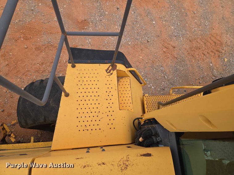 image for item YA2778 2009 Volvo L180F wheel loader