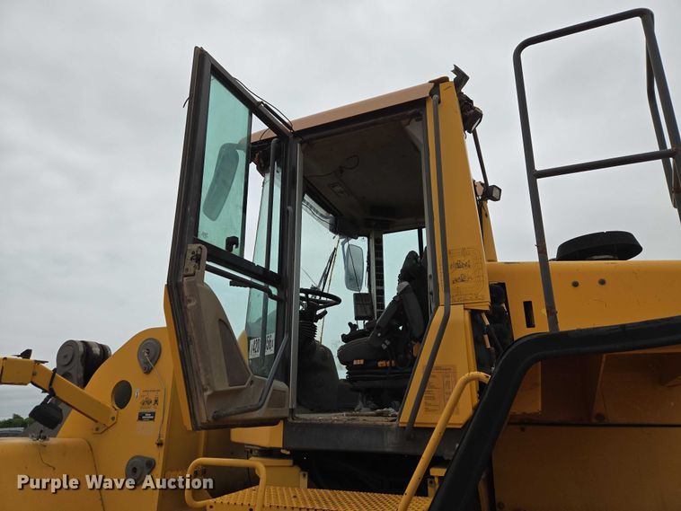 image for item YA2778 2009 Volvo L180F wheel loader