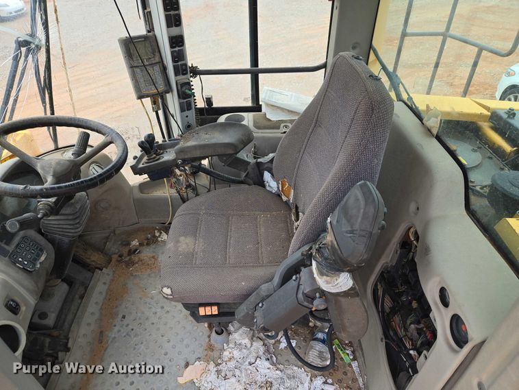 image for item YA2778 2009 Volvo L180F wheel loader