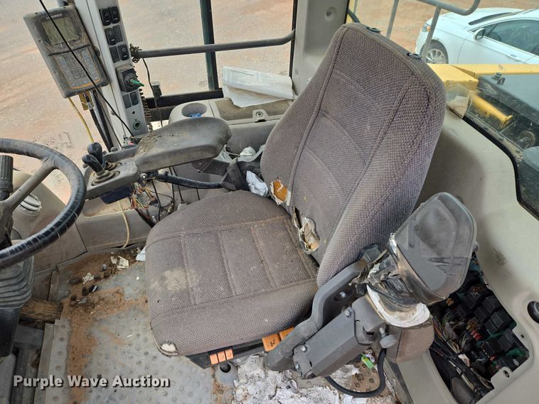 image for item YA2778 2009 Volvo L180F wheel loader