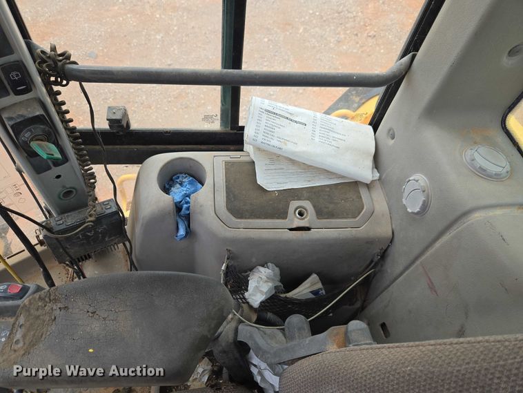 image for item YA2778 2009 Volvo L180F wheel loader