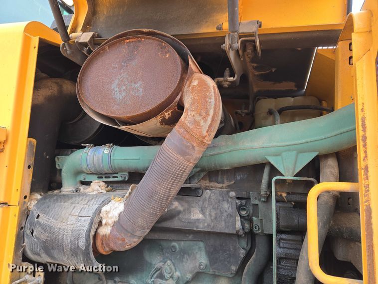 image for item YA2778 2009 Volvo L180F wheel loader