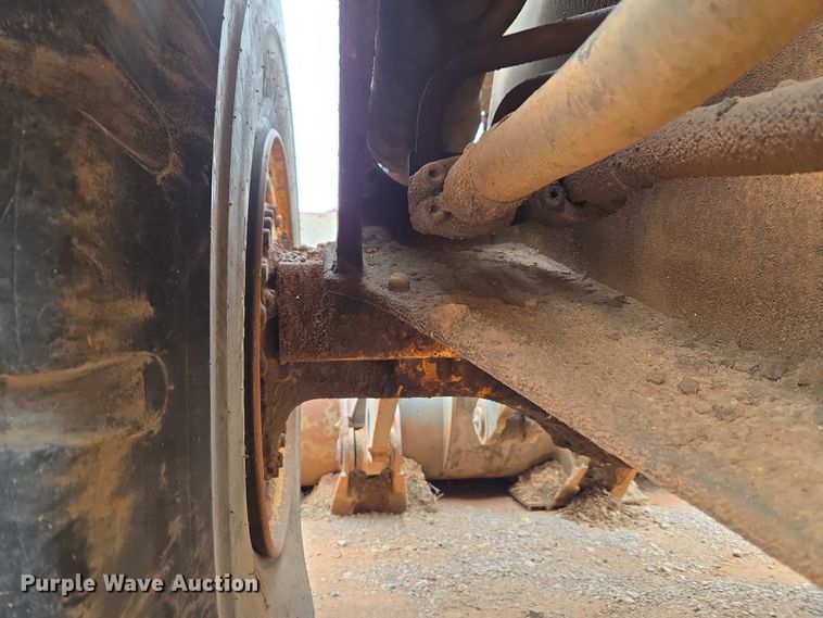 image for item YA2778 2009 Volvo L180F wheel loader