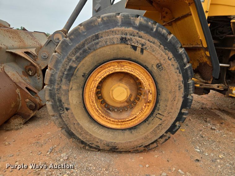 image for item YA2778 2009 Volvo L180F wheel loader