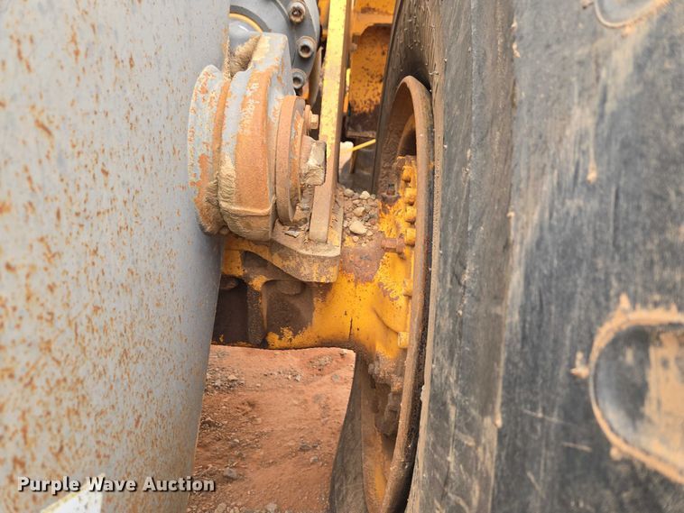 image for item YA2778 2009 Volvo L180F wheel loader