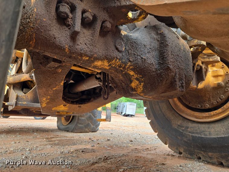 image for item YA2778 2009 Volvo L180F wheel loader
