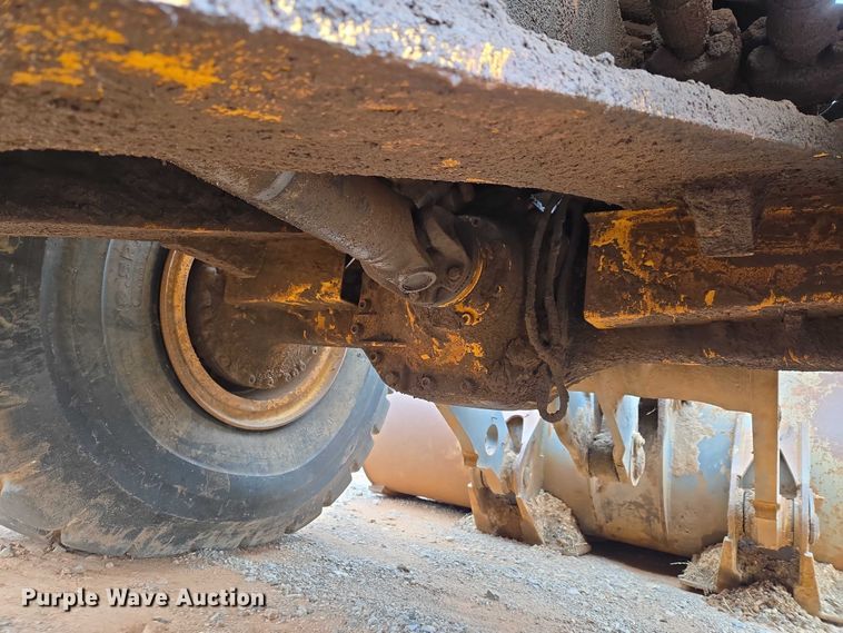 image for item YA2778 2009 Volvo L180F wheel loader