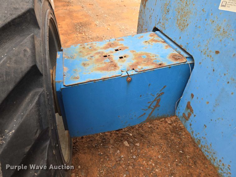 image for item YA2782 2005 Genie S-60 boom lift