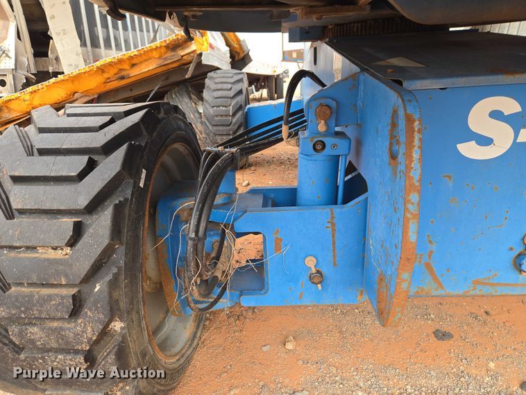 image for item YA2782 2005 Genie S-60 boom lift