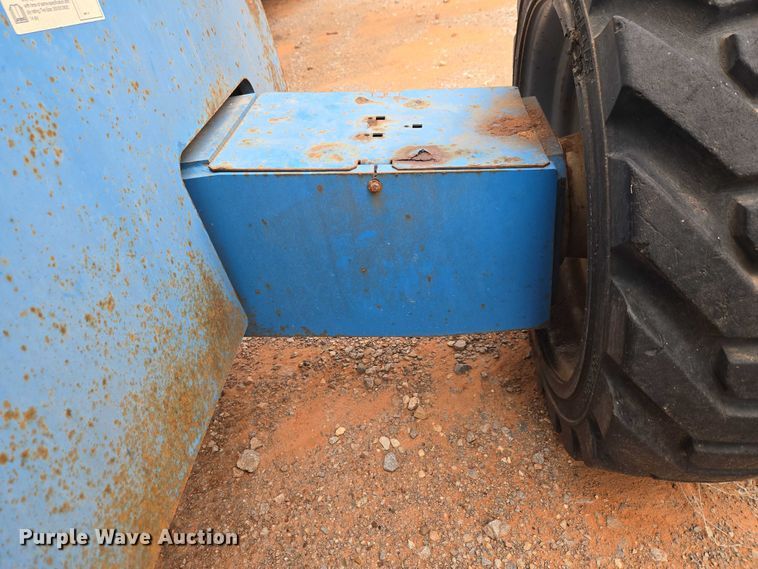 image for item YA2782 2005 Genie S-60 boom lift