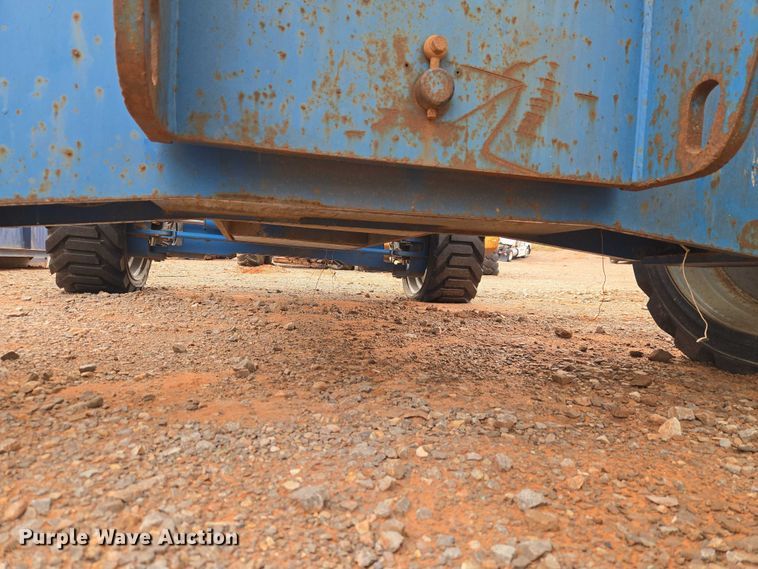 image for item YA2782 2005 Genie S-60 boom lift