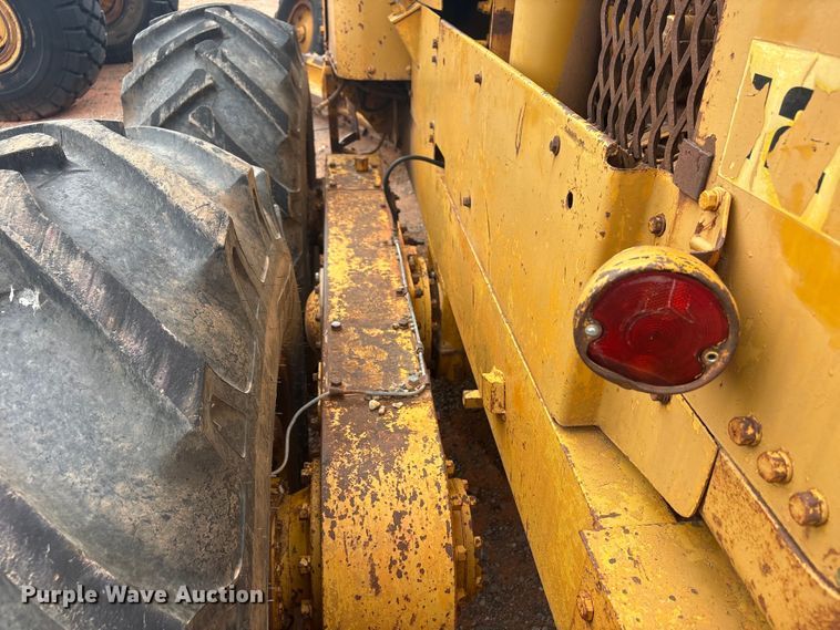 image for item YA2783 1972 Caterpillar 12F rigid frame motor grader