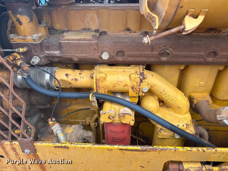 image for item YA2783 1972 Caterpillar 12F rigid frame motor grader