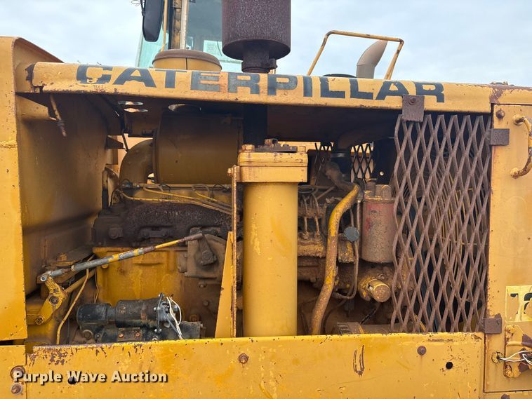 image for item YA2783 1972 Caterpillar 12F rigid frame motor grader