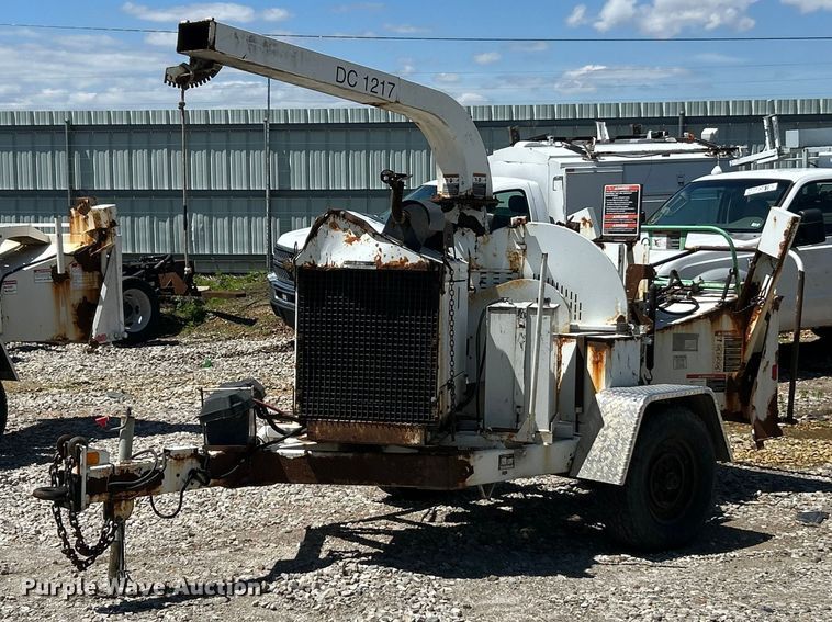 image for item YA2840 2009 Altec DC1217 wood chipper