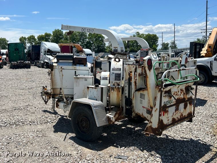 image for item YA2840 2009 Altec DC1217 wood chipper