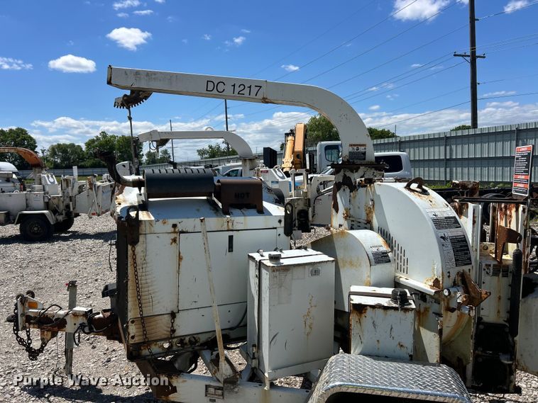 image for item YA2840 2009 Altec DC1217 wood chipper