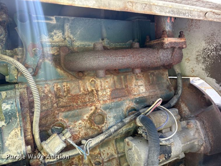 image for item YA2840 2009 Altec DC1217 wood chipper