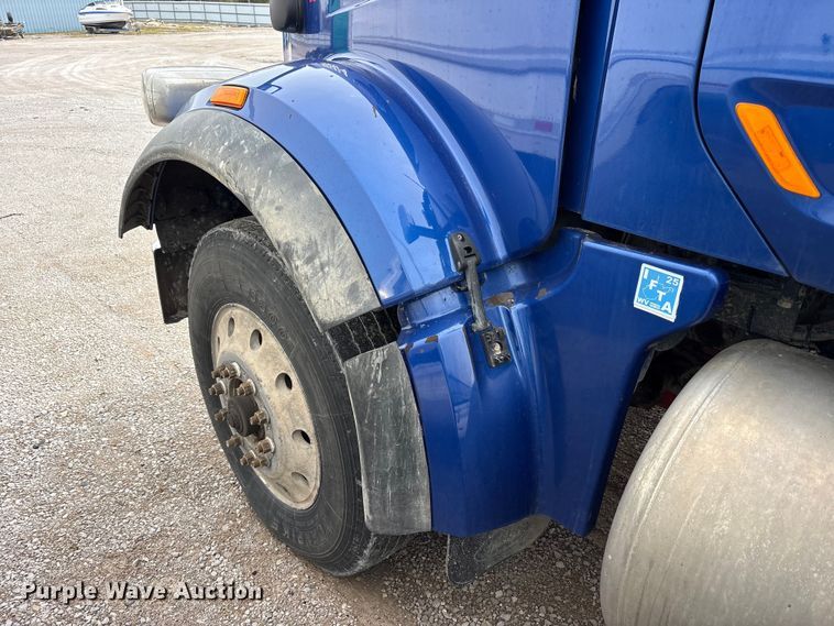 image for item YA2873 2018 Peterbilt 567 dump truck