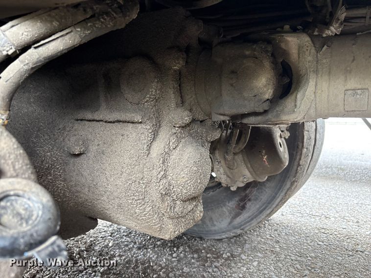 image for item YA2873 2018 Peterbilt 567 dump truck