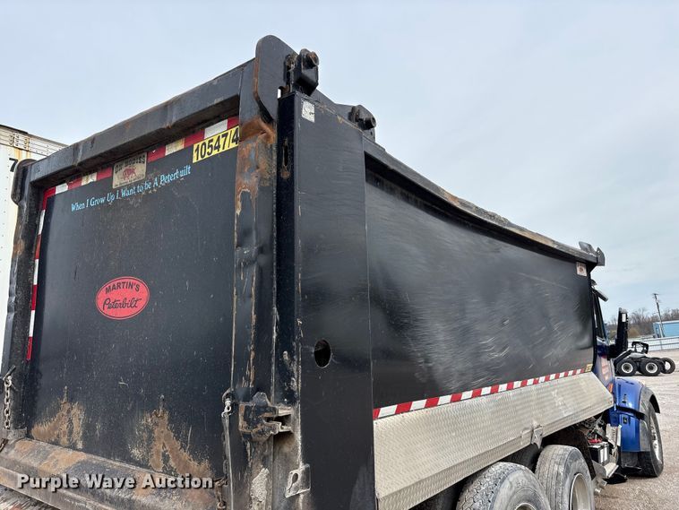image for item YA2873 2018 Peterbilt 567 dump truck