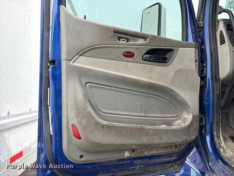 image for item YA2873 2018 Peterbilt 567 dump truck