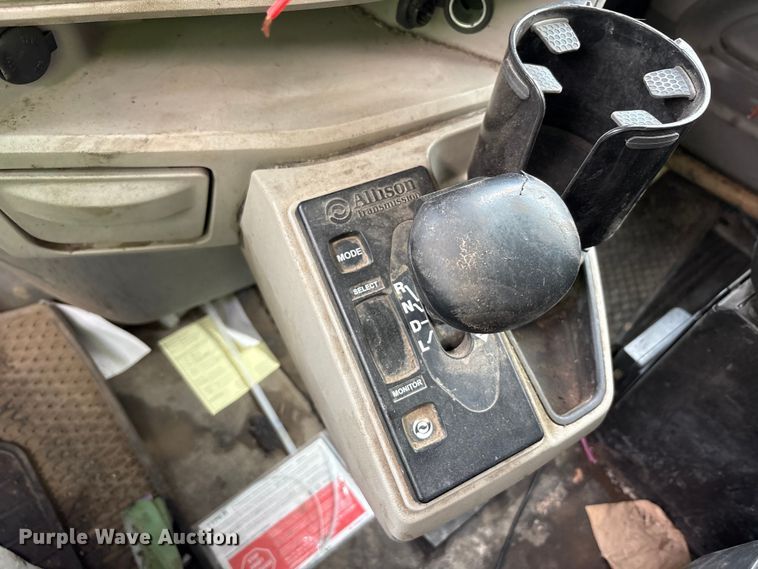 image for item YA2873 2018 Peterbilt 567 dump truck
