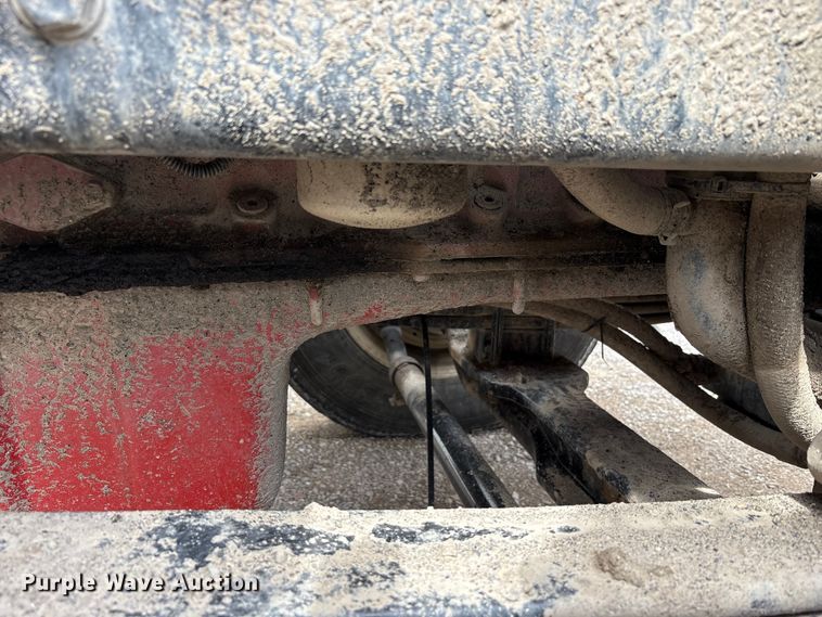 image for item YA2873 2018 Peterbilt 567 dump truck