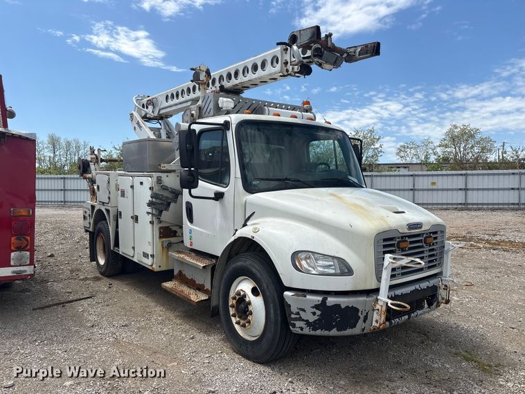 image for item YA3093 2014 Freightliner Business Class M2 cable placer bucket truck