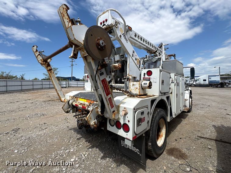 image for item YA3093 2014 Freightliner Business Class M2 cable placer bucket truck