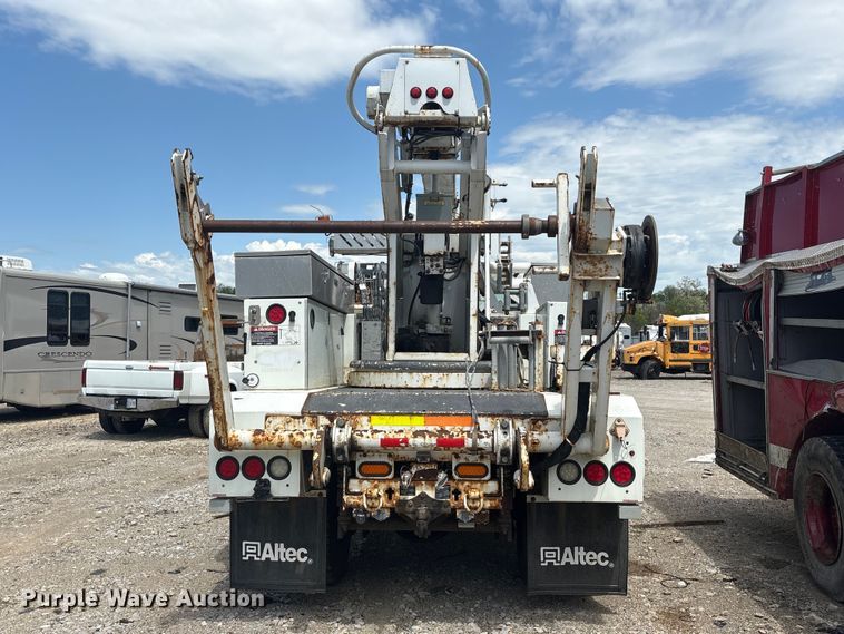 image for item YA3093 2014 Freightliner Business Class M2 cable placer bucket truck