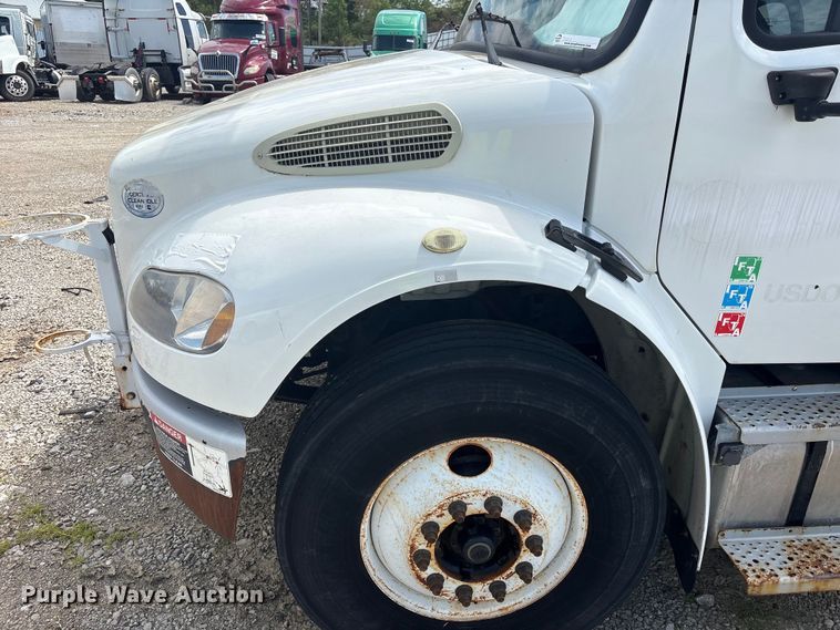 image for item YA3093 2014 Freightliner Business Class M2 cable placer bucket truck