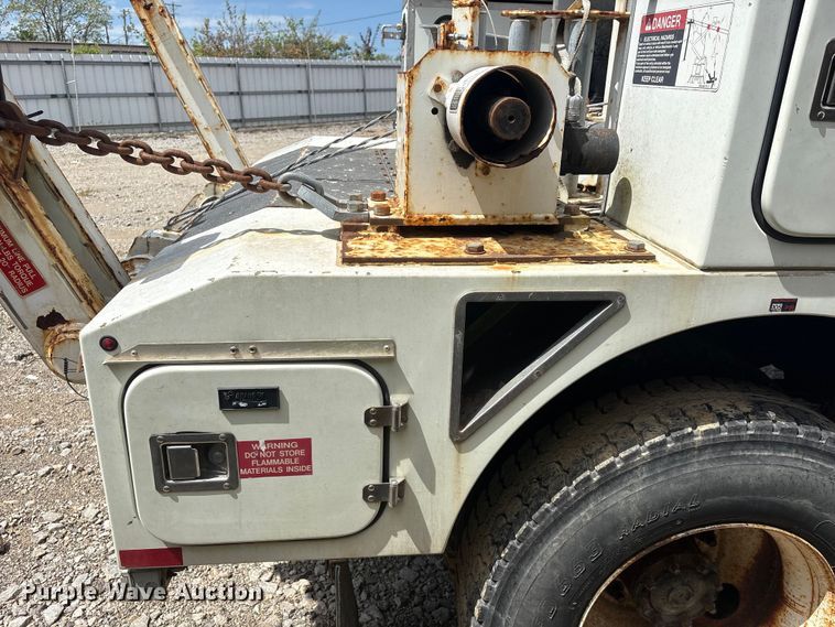 image for item YA3093 2014 Freightliner Business Class M2 cable placer bucket truck