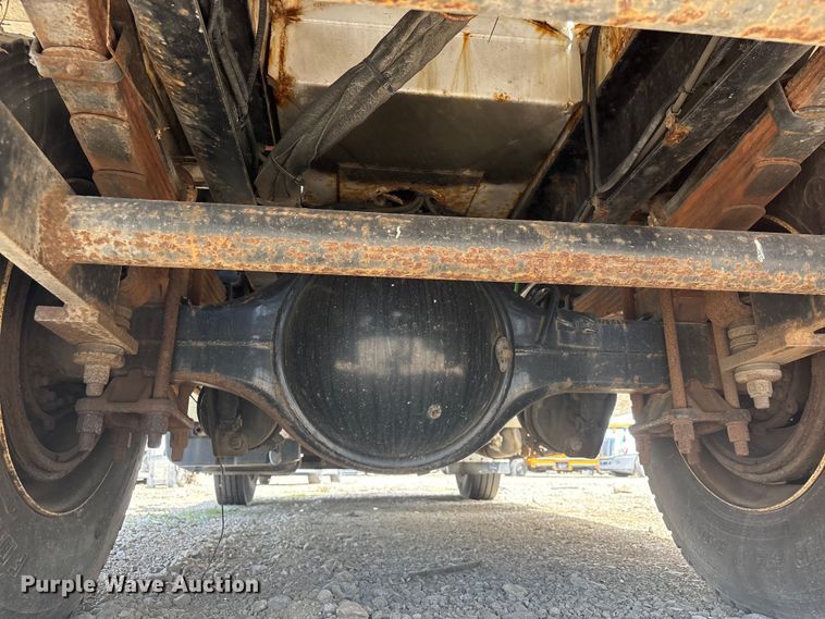 image for item YA3093 2014 Freightliner Business Class M2 cable placer bucket truck