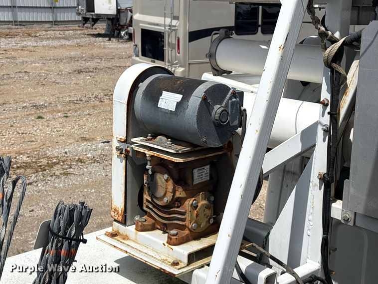 image for item YA3093 2014 Freightliner Business Class M2 cable placer bucket truck