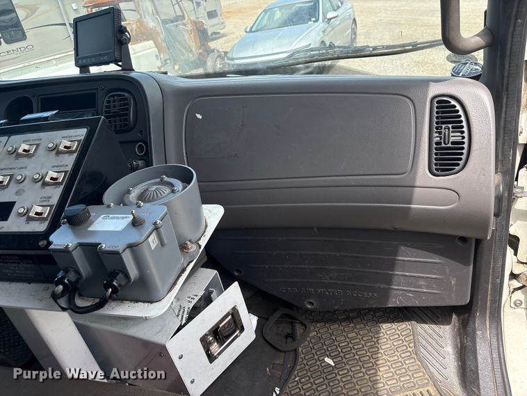 image for item YA3093 2014 Freightliner Business Class M2 cable placer bucket truck