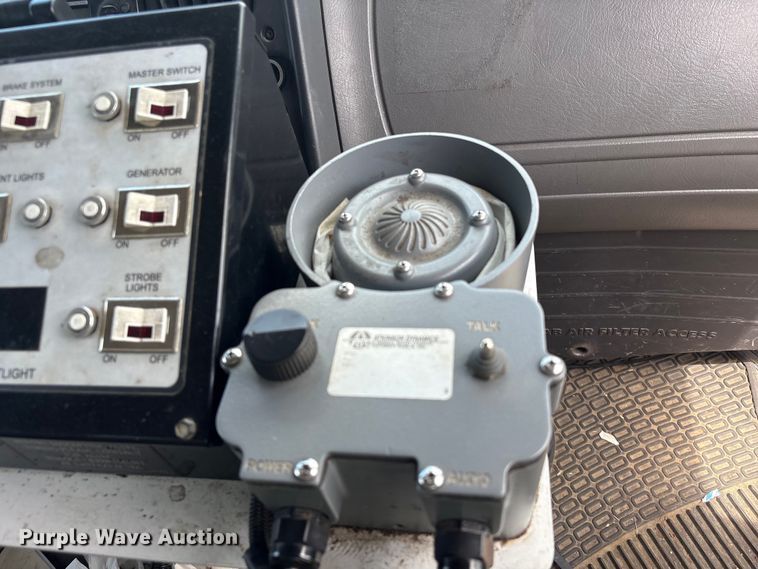 image for item YA3093 2014 Freightliner Business Class M2 cable placer bucket truck